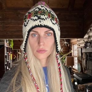 Wool Thermal Lined Trapper Hat with Chin Tie